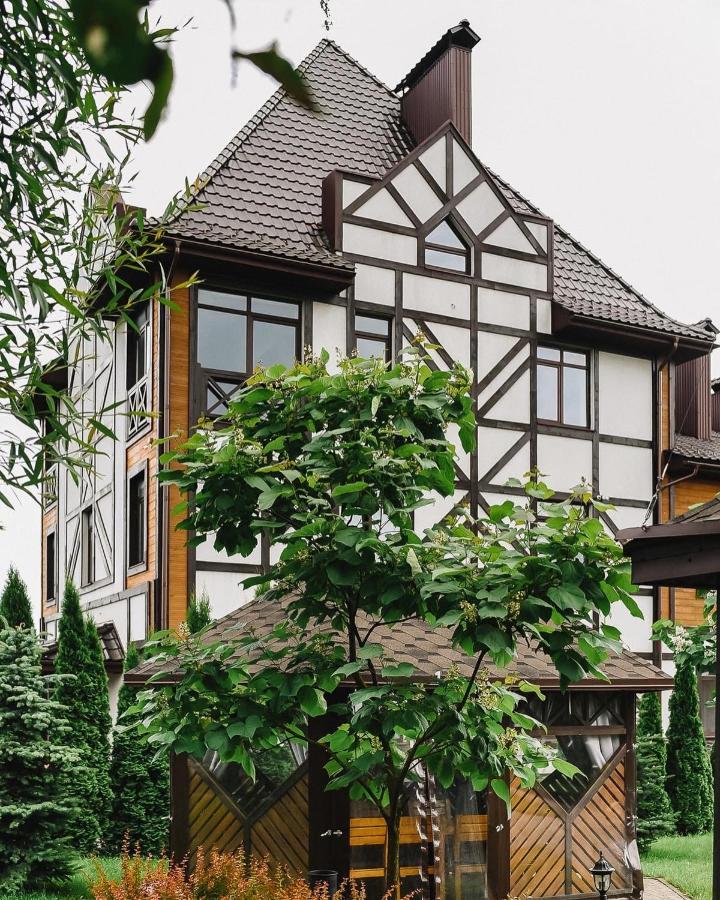 Zagorod Hotel Girka Polonka Exterior photo